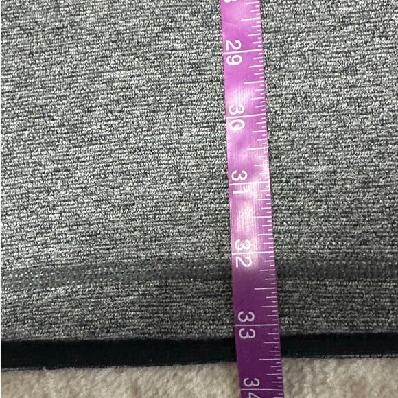 Tommy Bahama Gray and Black Reversible Long Sleeve Crew Neck Top Size LT - Picture 7 of 7